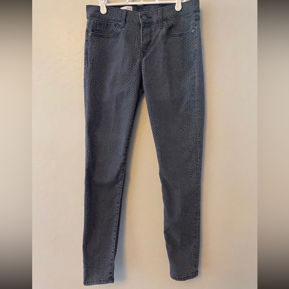 ⭐️Gap 1969 black snakeskin print leggings jeans size 28 / 6